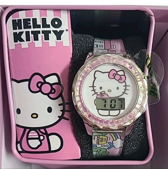 Hello Kitty Pink Kids Watch NWT - Picture 1 of 7
